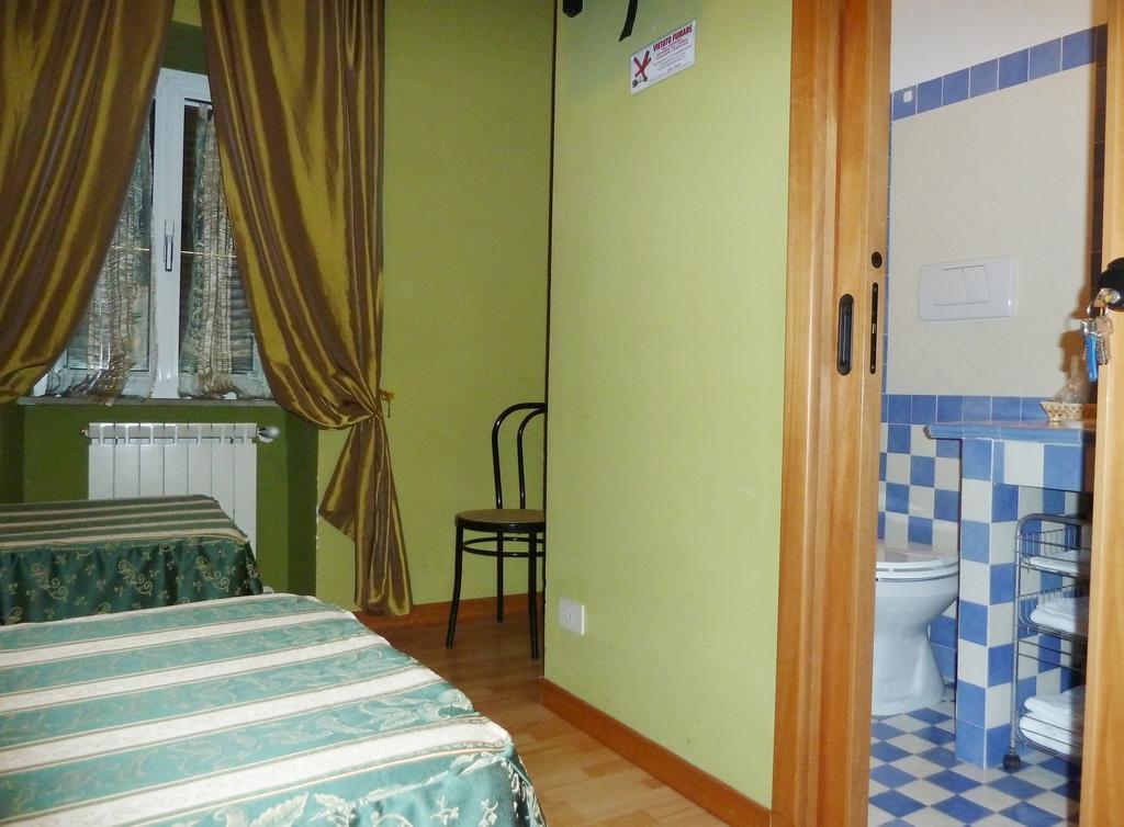 Hotel Sutrium Rum bild