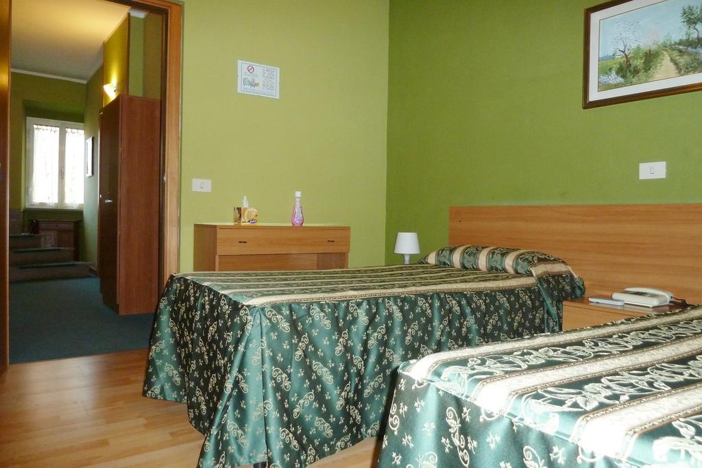 Hotel Sutrium Rum bild